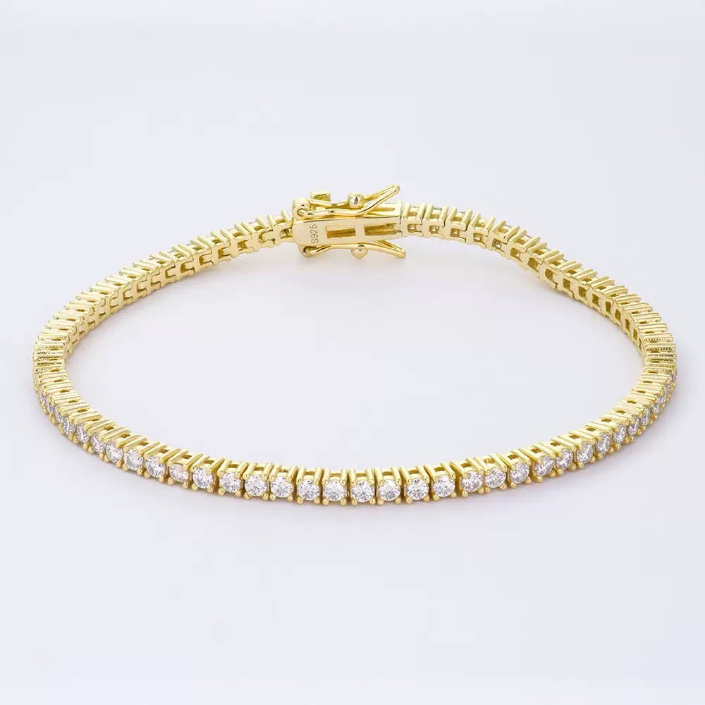 Classic Four-Prong Tennis Bracelet · Yellow Gold