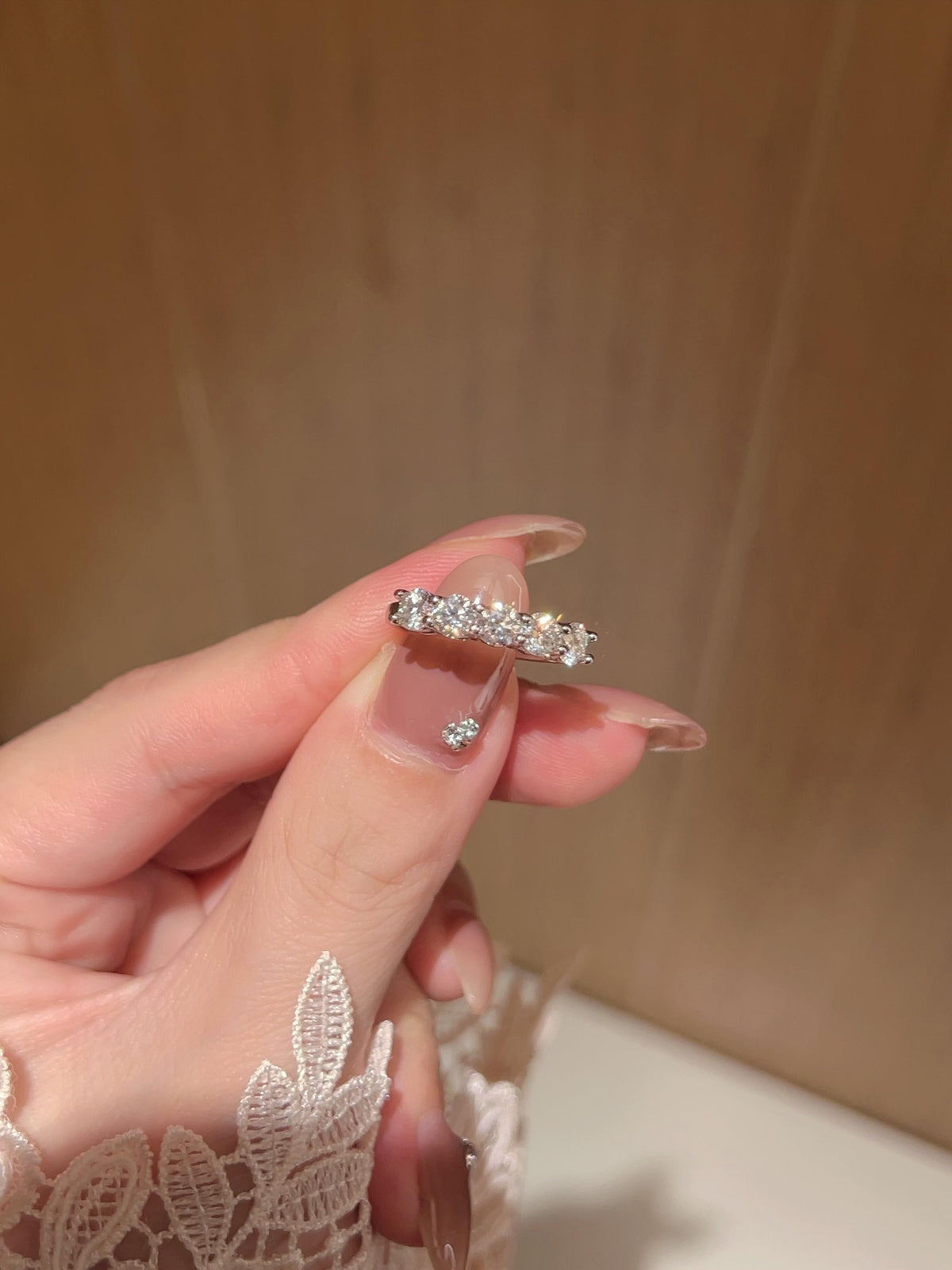 Cinq · Five-Stone Moissanite Band
