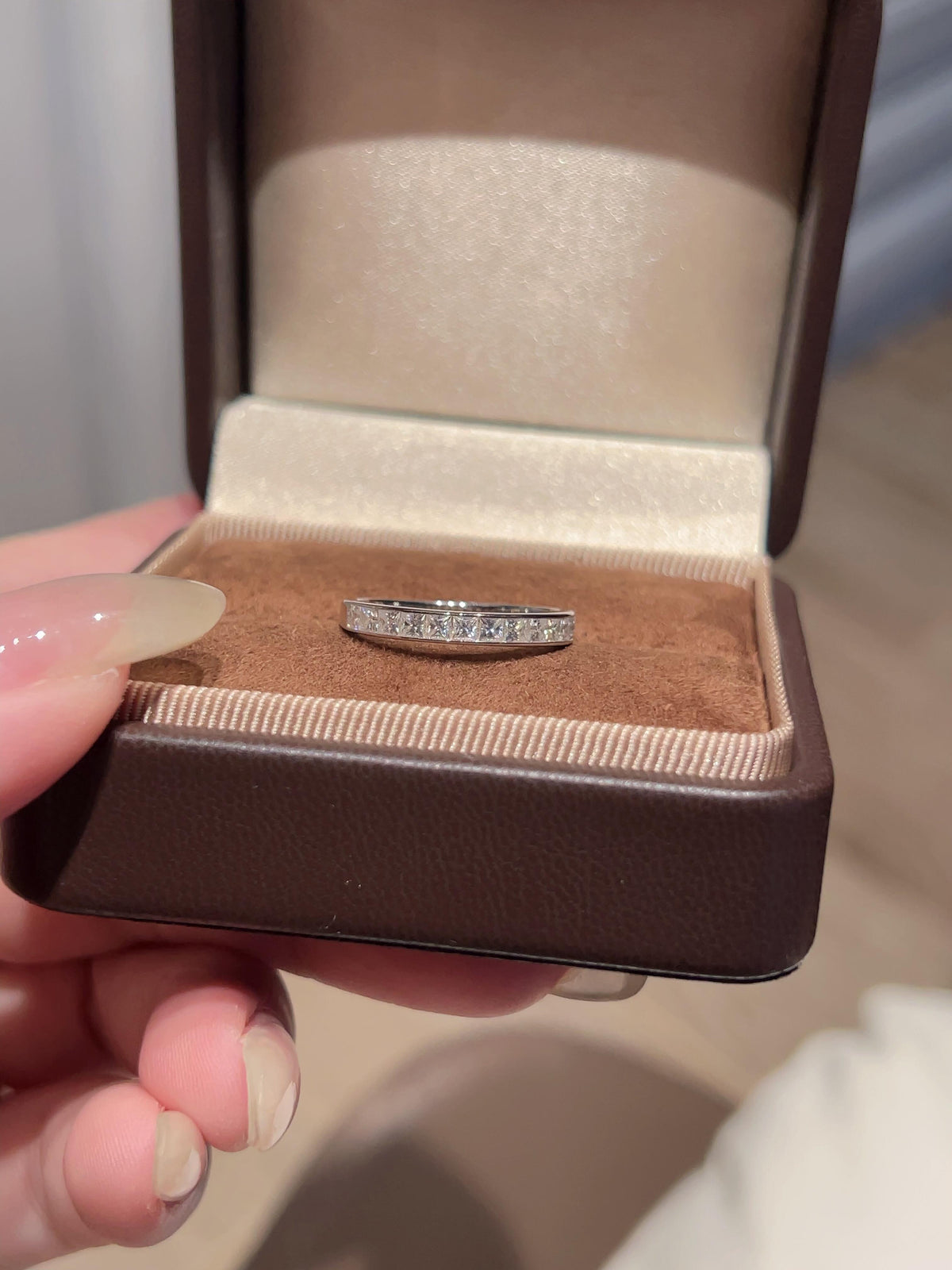 Carré · Princess-Cut Moissanite Band