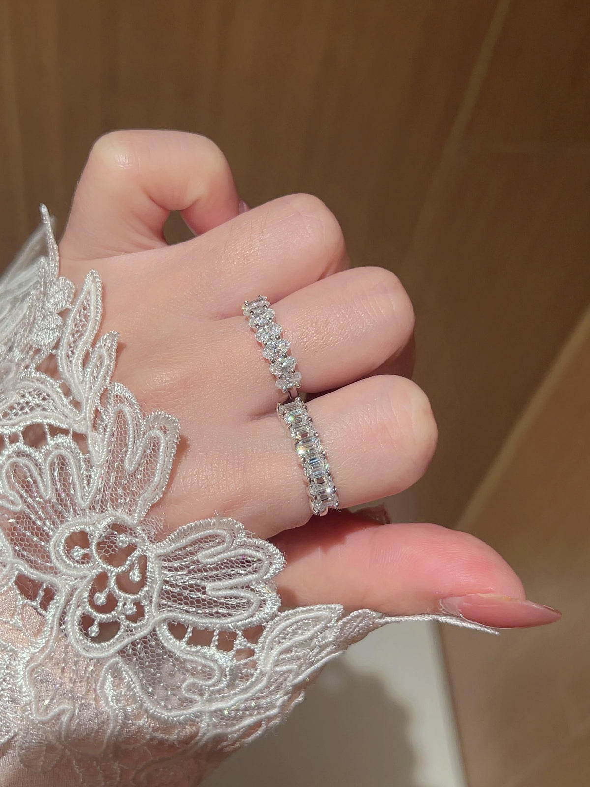 Éclat · Emerald-Cut Seven-Stone Band