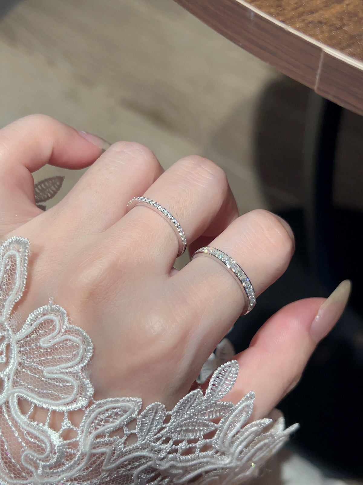 Carré · Princess-Cut Moissanite Band