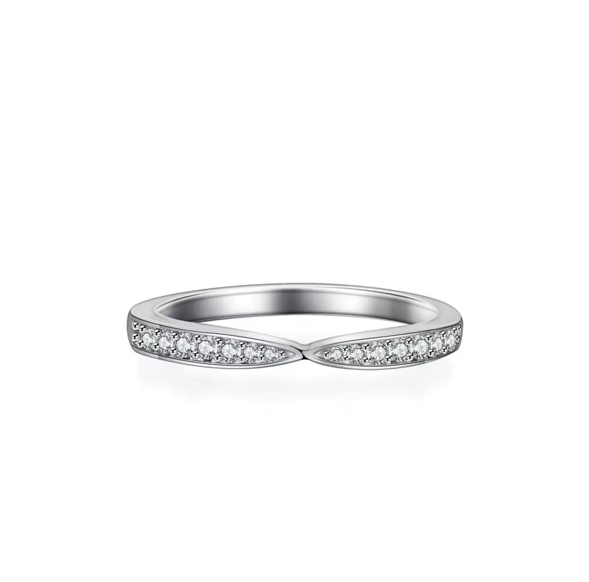 Croisé · Crossover Moissanite Band