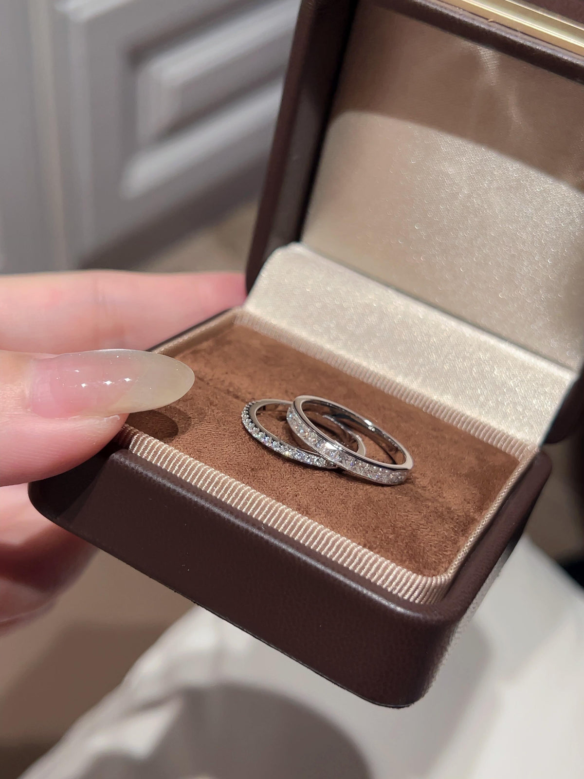 Carré · Princess-Cut Moissanite Band