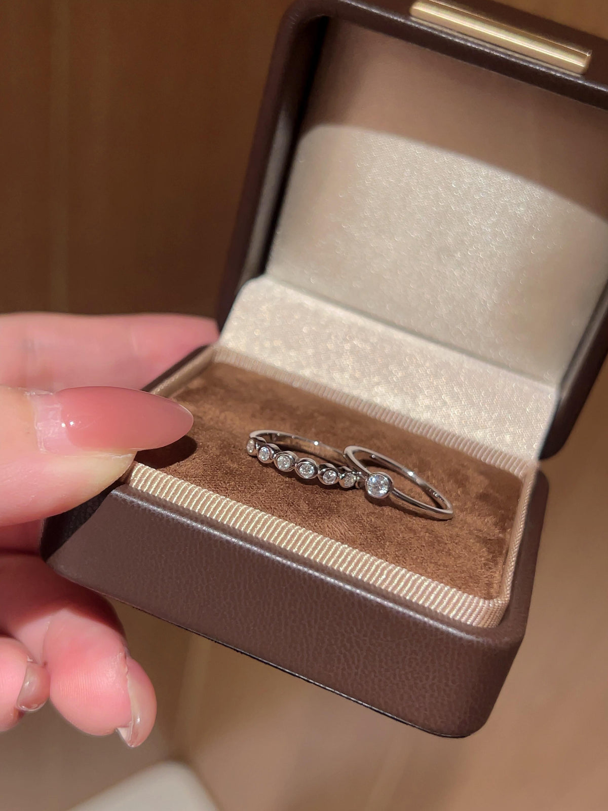 Bulle · Bubble Moissanite Band