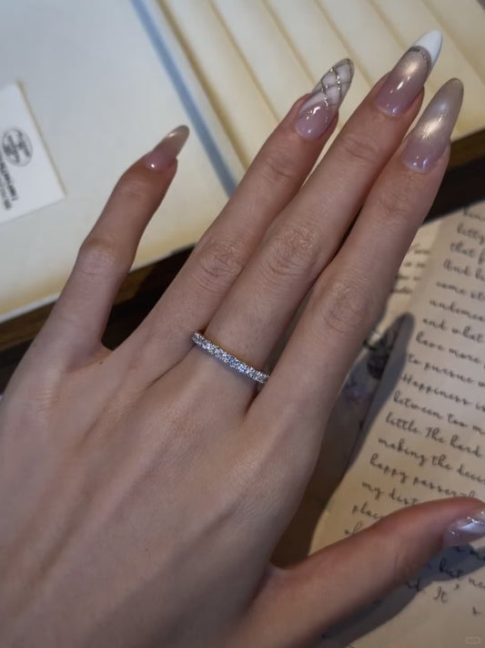 Single-Row Moissanite Stacking Ring